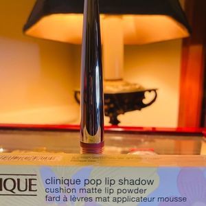 CLINIQUE Pop lip Shadow-Blossom Pop No. 5